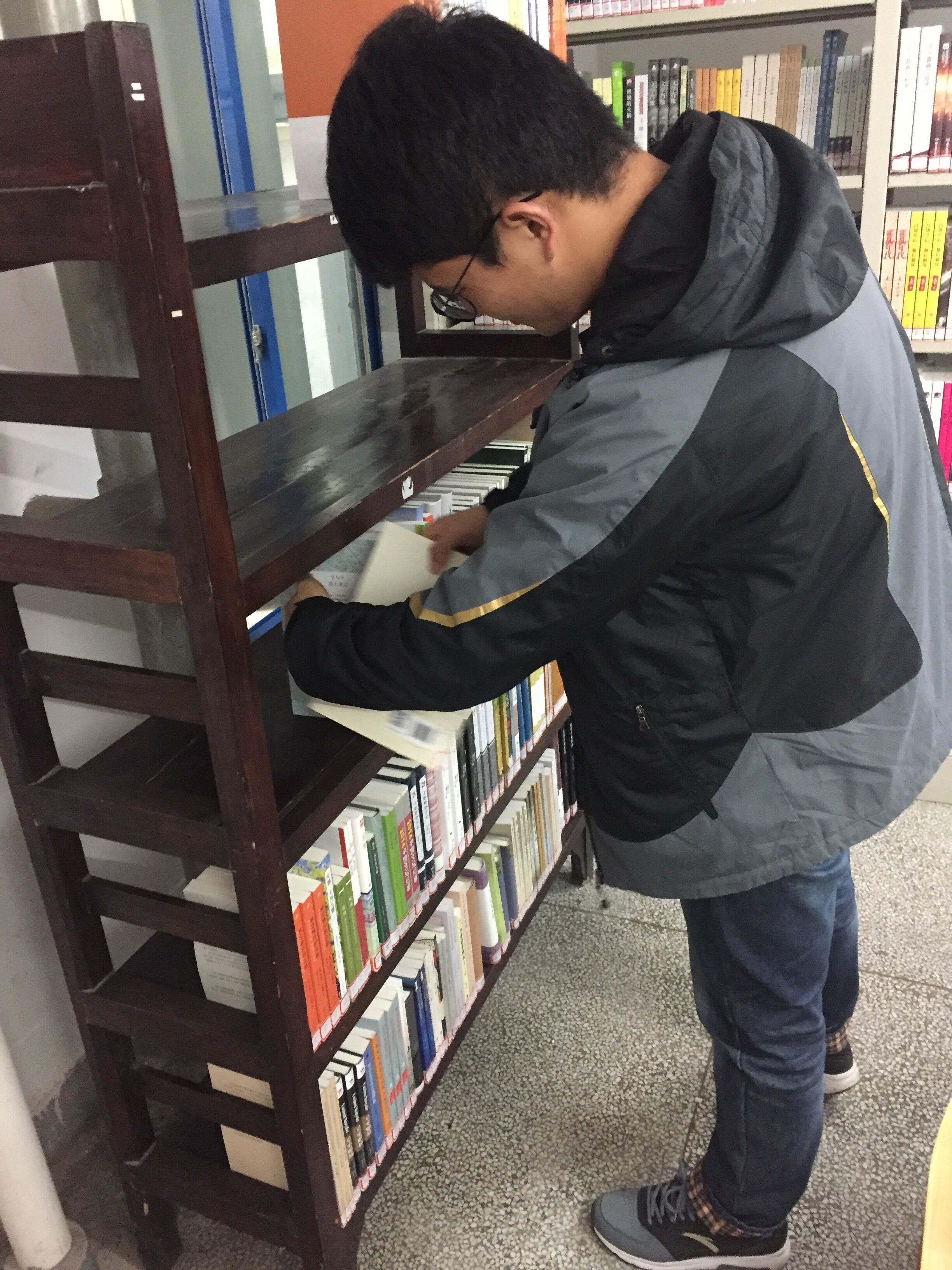 图书馆志愿者活动3